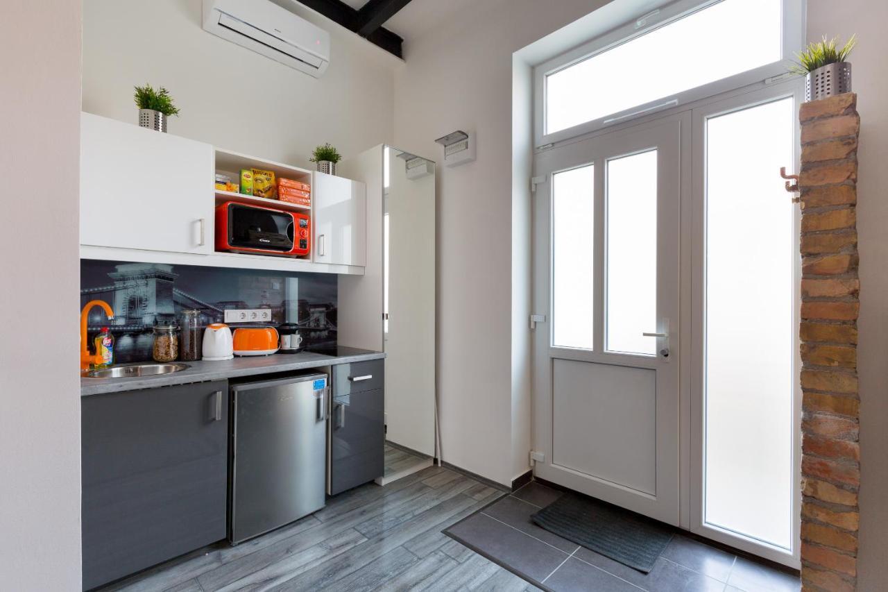 K10 A Kazinczy Apartment Budapest Eksteriør billede