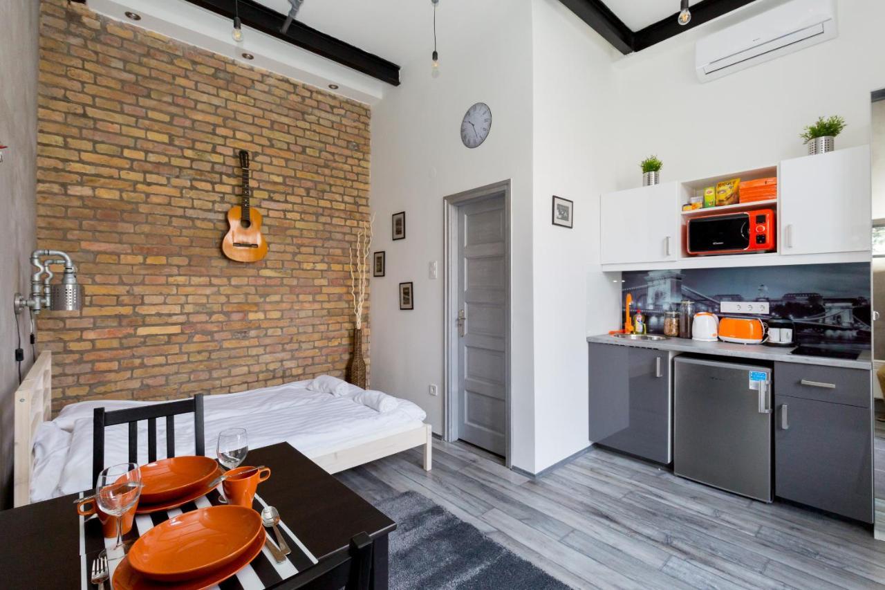 K10 A Kazinczy Apartment Budapest Eksteriør billede