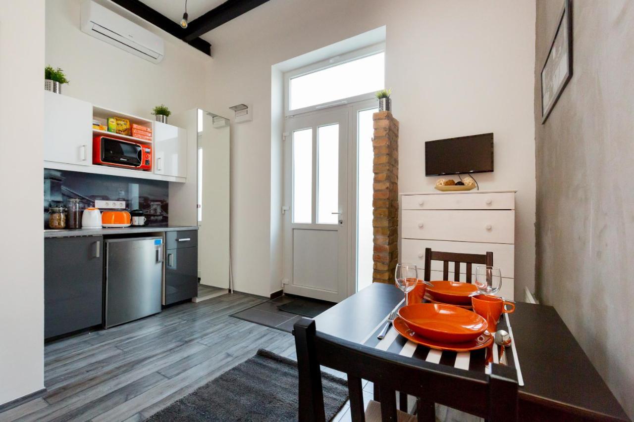 K10 A Kazinczy Apartment Budapest Eksteriør billede